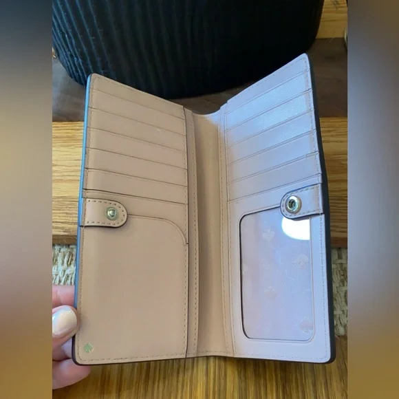 Kate Spade Wallet - Picture 3 of 3